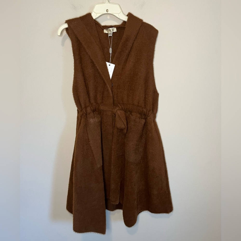 NWT Wool Blend Cozy Hooded Vest Size Medium - Picture 1 of 13